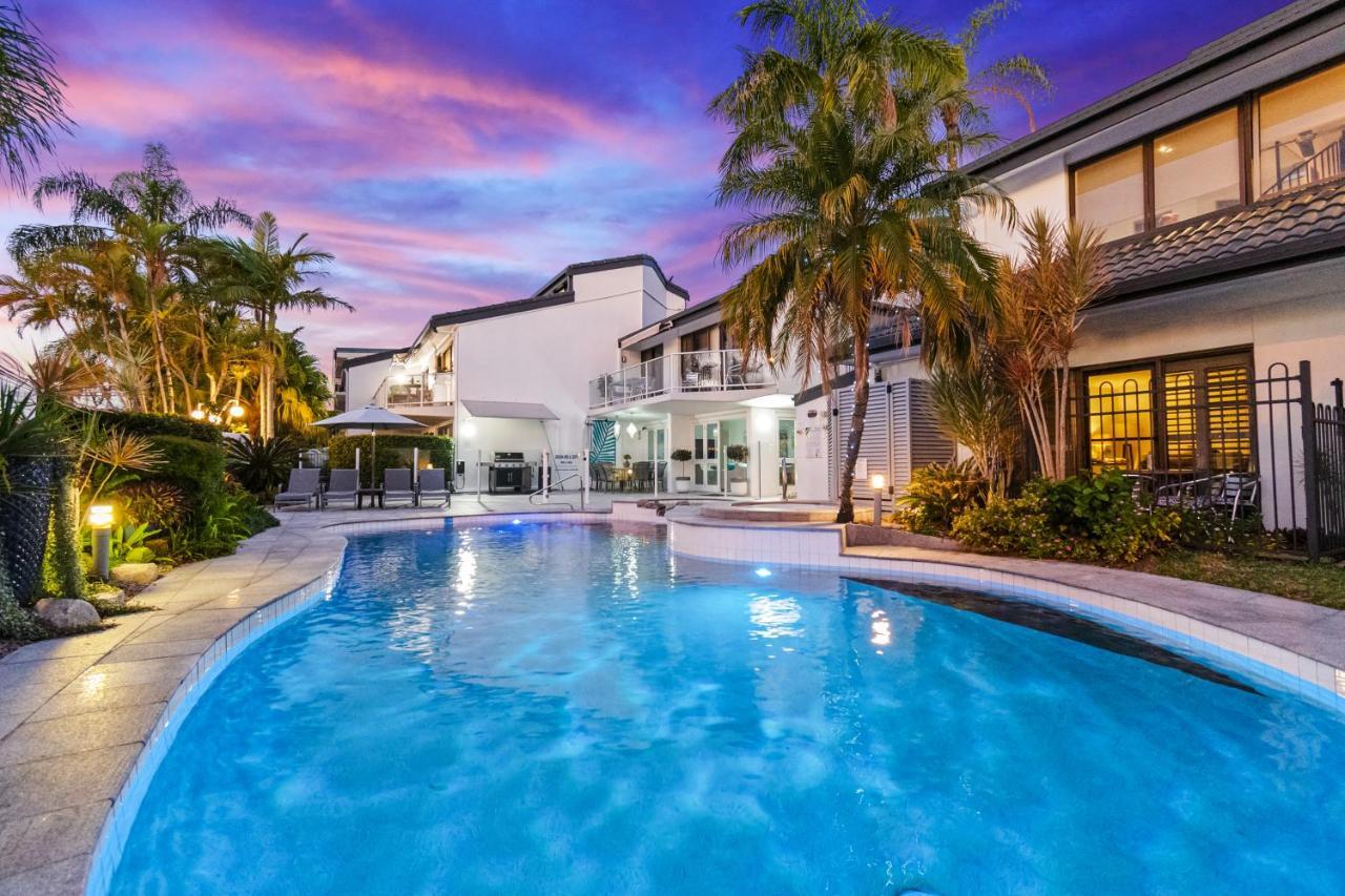 Noosa Boutique Apartments & Elkhorn Villas Екстериор снимка