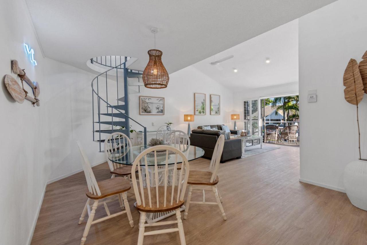 Noosa Boutique Apartments & Elkhorn Villas Екстериор снимка