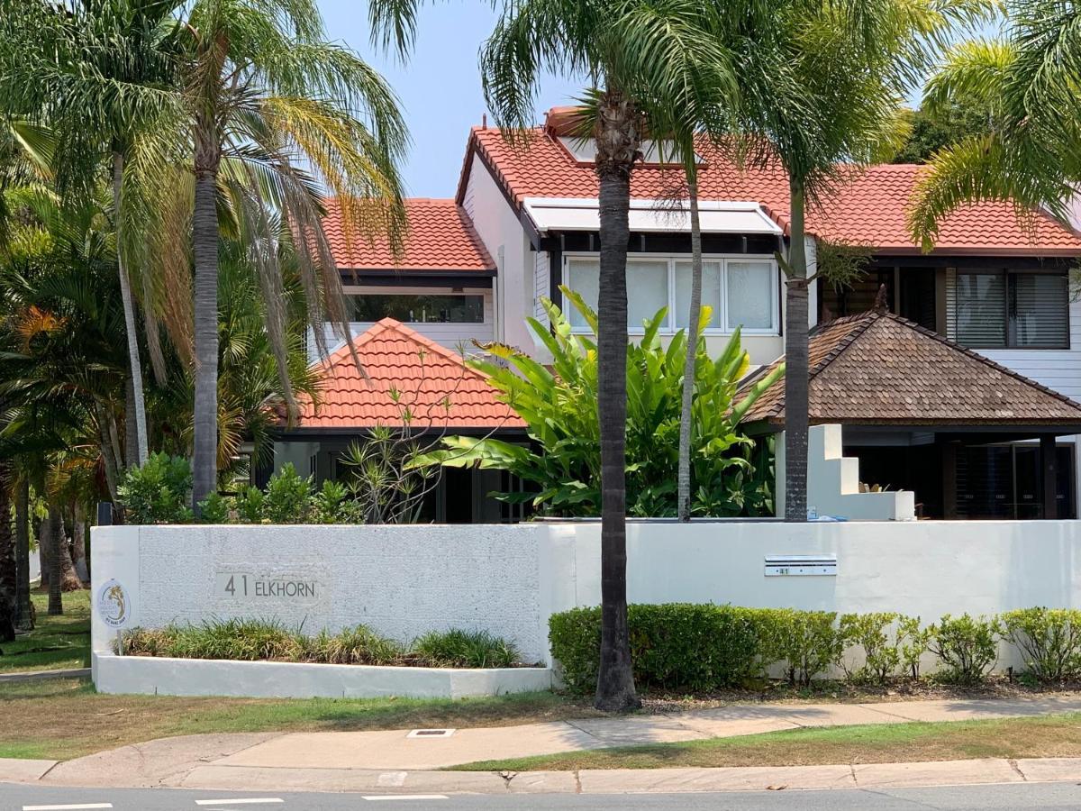 Noosa Boutique Apartments & Elkhorn Villas Екстериор снимка