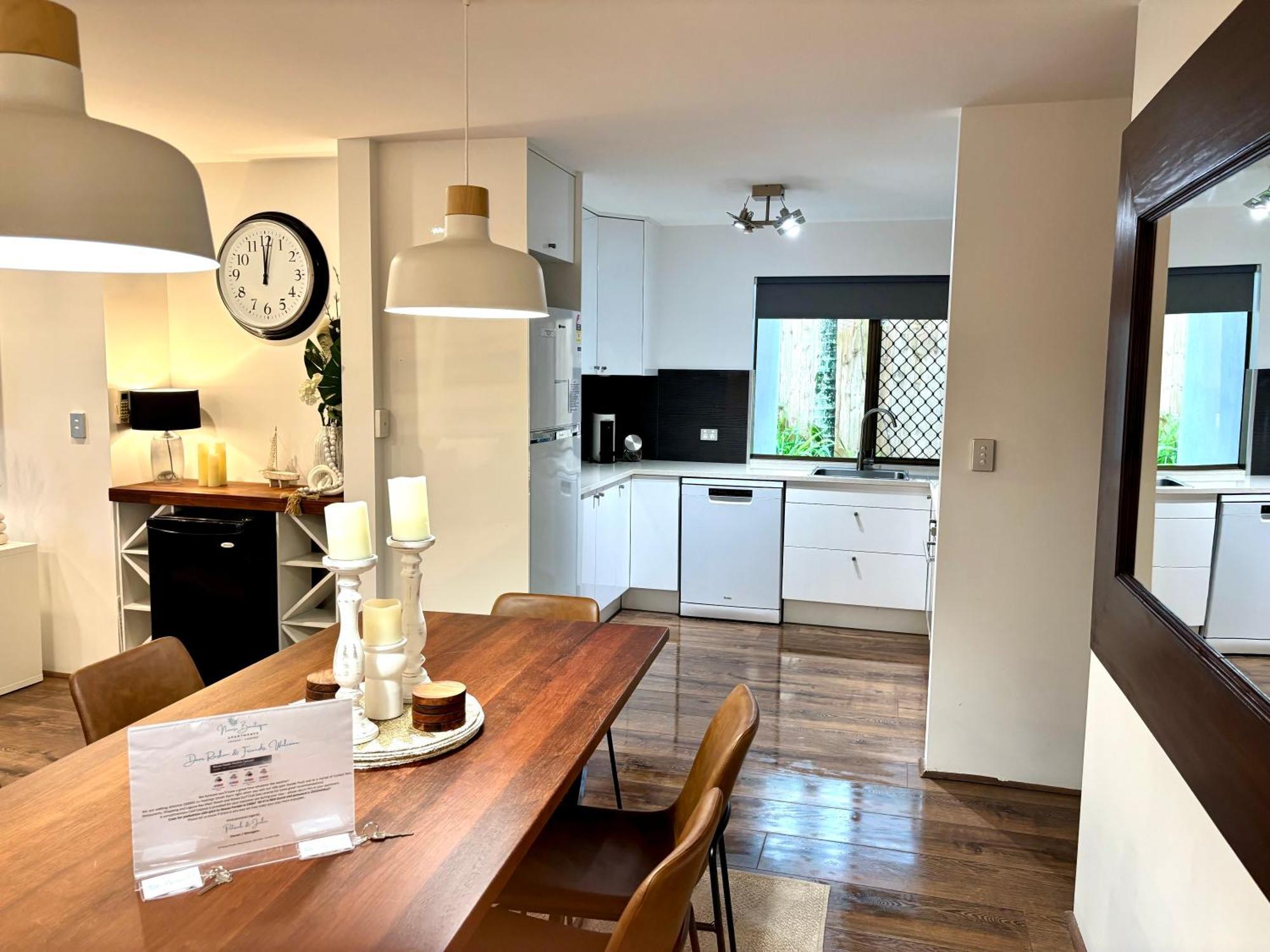 Noosa Boutique Apartments & Elkhorn Villas Екстериор снимка