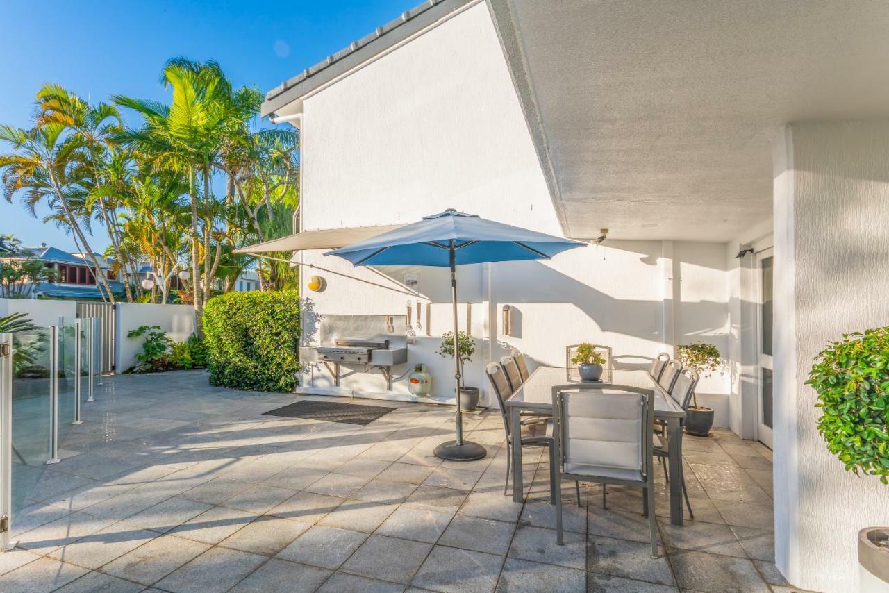 Noosa Boutique Apartments & Elkhorn Villas Екстериор снимка